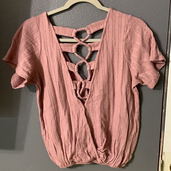 Top - Picture 2 of 2